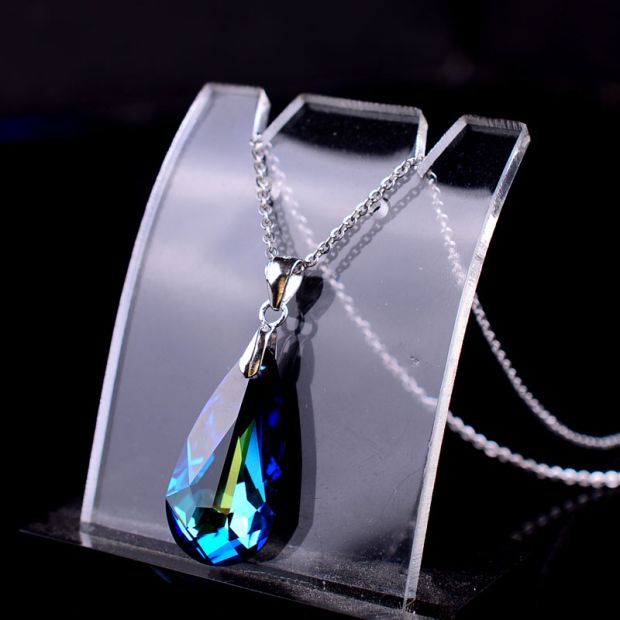 Blue Teardrop Crystal Choker — Minimalist Collarbone Necklace - Image 4